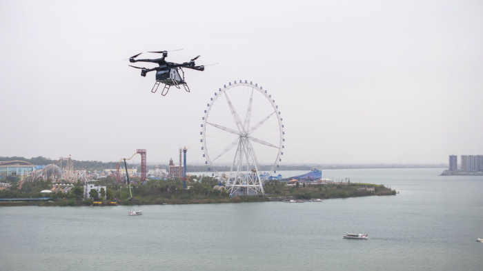 商业化提速 低空经济“飞”出消费新天地(图1)
